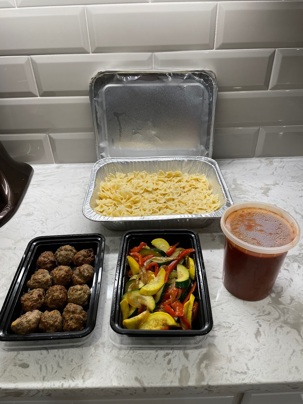 WBs kitchen + catering | restaurant | 279 Main St Suite 130, Frisco, TX 75036, USA | 9722929198 OR +1 972-292-9198