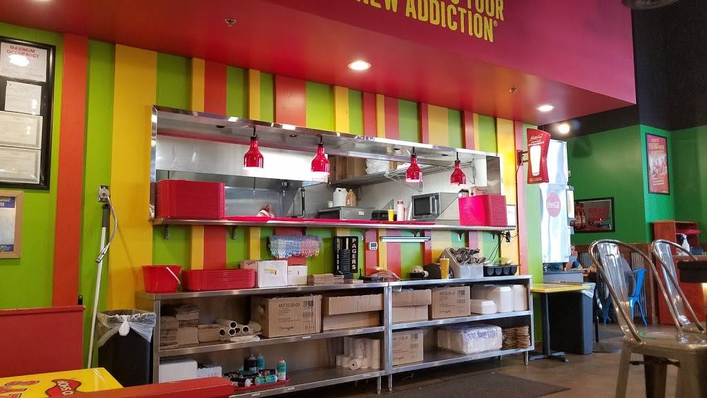 Fuzzys Taco Shop | restaurant | 205 E Nifong Blvd Suite 200, Columbia, MO 65203, USA | 5738182233 OR +1 573-818-2233