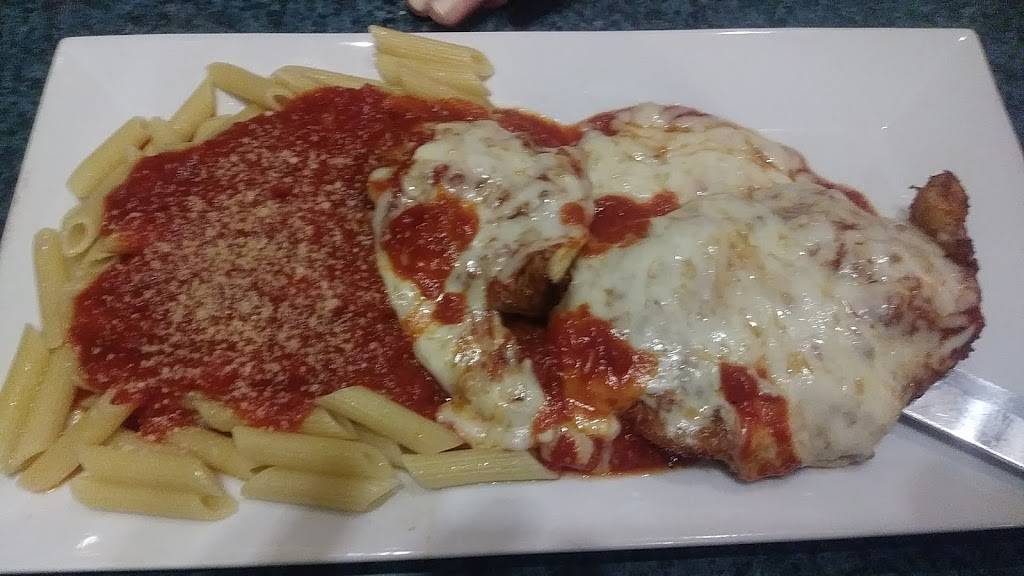 Angelos Pizza | restaurant | 2705 Main St, Glastonbury, CT 06033, USA | 8606574401 OR +1 860-657-4401