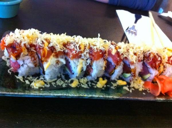 Hibachi House Sushi Bar | restaurant | 948 Sierra St, Kingsburg, CA 93631, USA | 5598975288 OR +1 559-897-5288