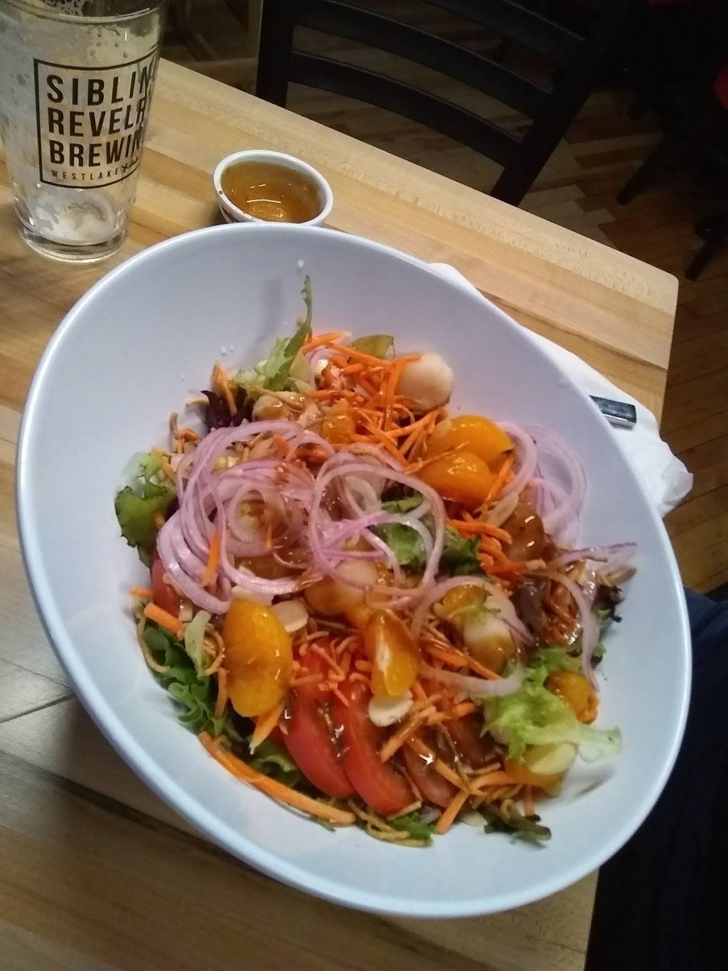 Mars Bar & Café | night club | 15314 Madison Ave, Lakewood, OH 44107, USA | 2162284500 OR +1 216-228-4500