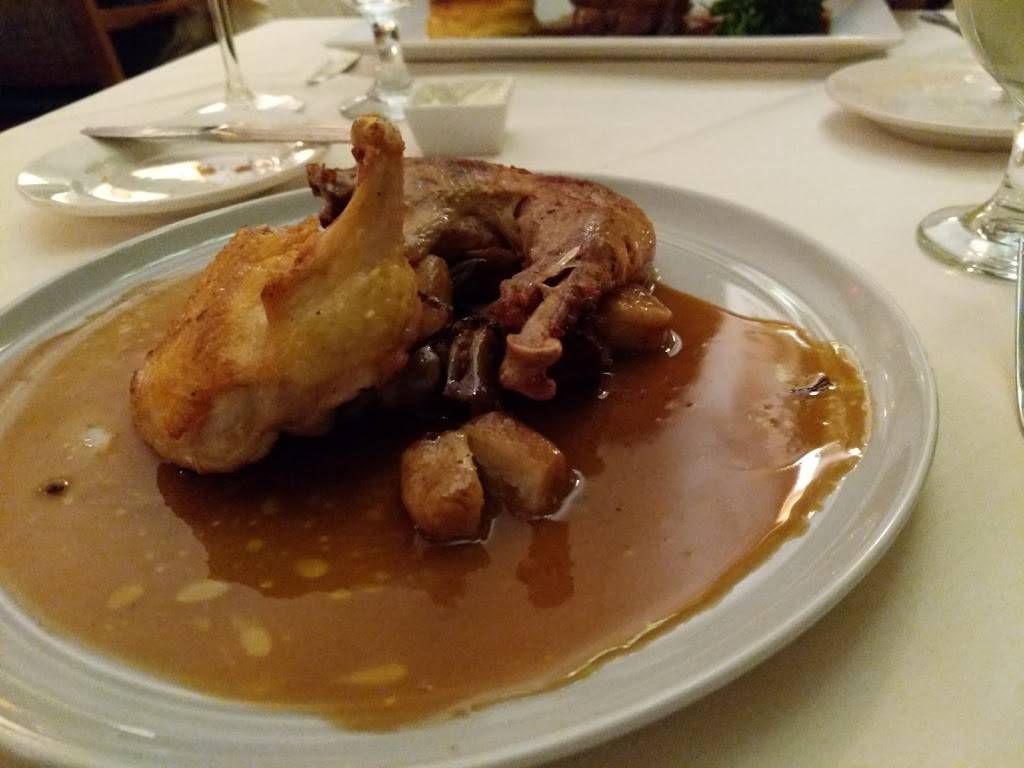 Chefs Station | restaurant | 915 Davis St, Evanston, IL 60201, USA | 8475709821 OR +1 847-570-9821