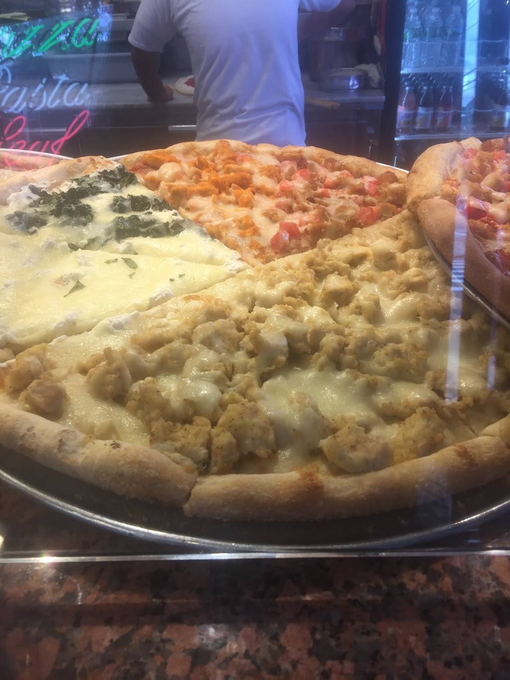 La Bella Mariella | restaurant | 3579, 6061 Fresh Pond Rd, Flushing, NY 11378, USA | 7183666170 OR +1 718-366-6170