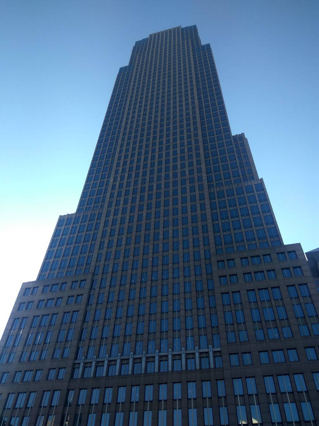 Il Venetian Doughnuts & Gelato | restaurant | Lobby, Key Tower, 127 Public Square, Cleveland, OH 44114, USA | 2162413600 OR +1 216-241-3600