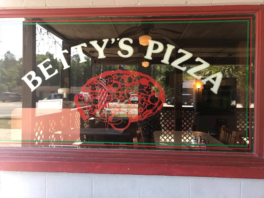Bettys Pizza & Subs | restaurant | 319 Wynnwood Ave, Melrose, FL 32666, USA | 3524755717 OR +1 352-475-5717