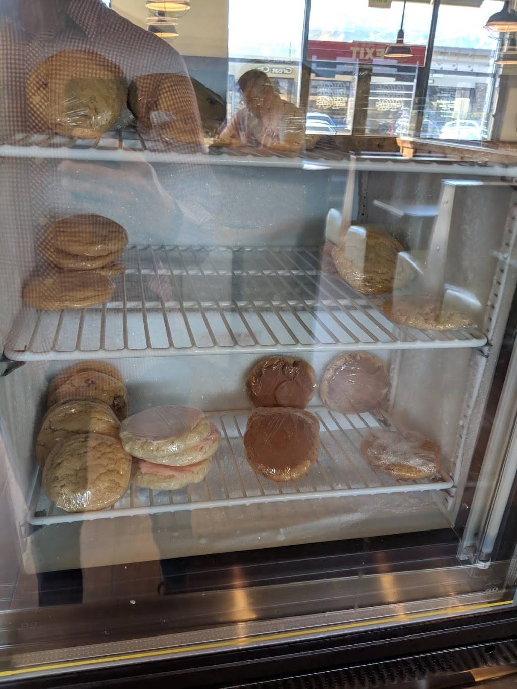 DP CHEESESTEAKS | restaurant | 1626 E Ste L101, Timpanogos Hwy, Lehi, UT 84043, USA | 3853527901 OR +1 385-352-7901