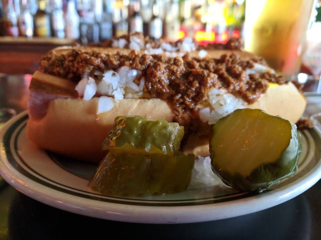 Tony Packos Restaurant | cafe | 1902 Front St, Toledo, OH 43605, USA | 4196916054 OR +1 419-691-6054