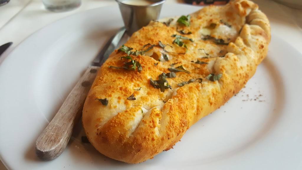 Cafe Roma | meal takeaway | 2175 Point Blvd #120, Elgin, IL 60123, USA | 8478367662 OR +1 847-836-7662