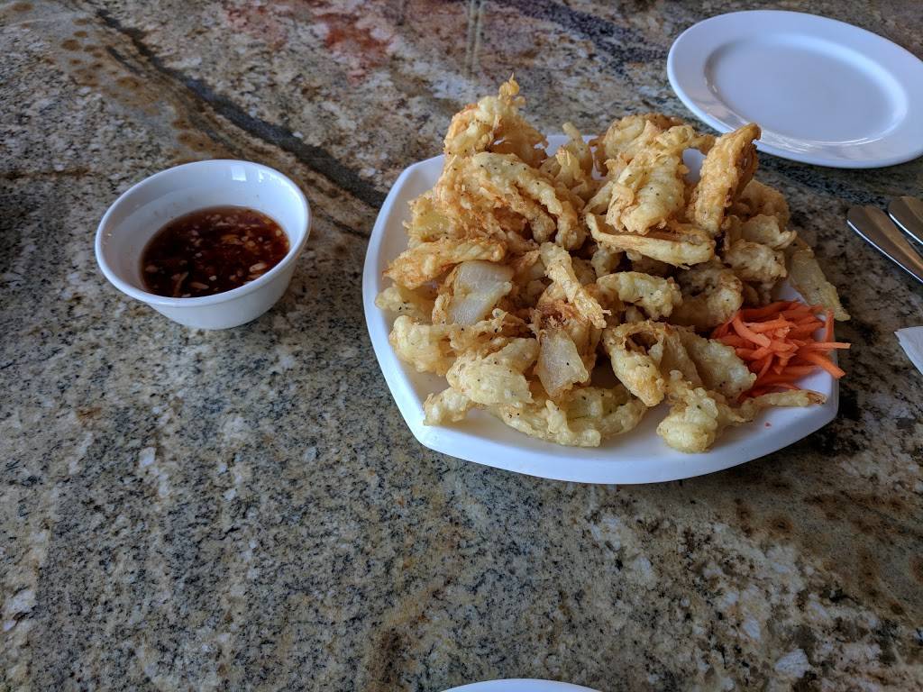 Pho Street | restaurant | 204 Baltimore Pike, Springfield, PA 19064, USA | 6105443934 OR +1 610-544-3934