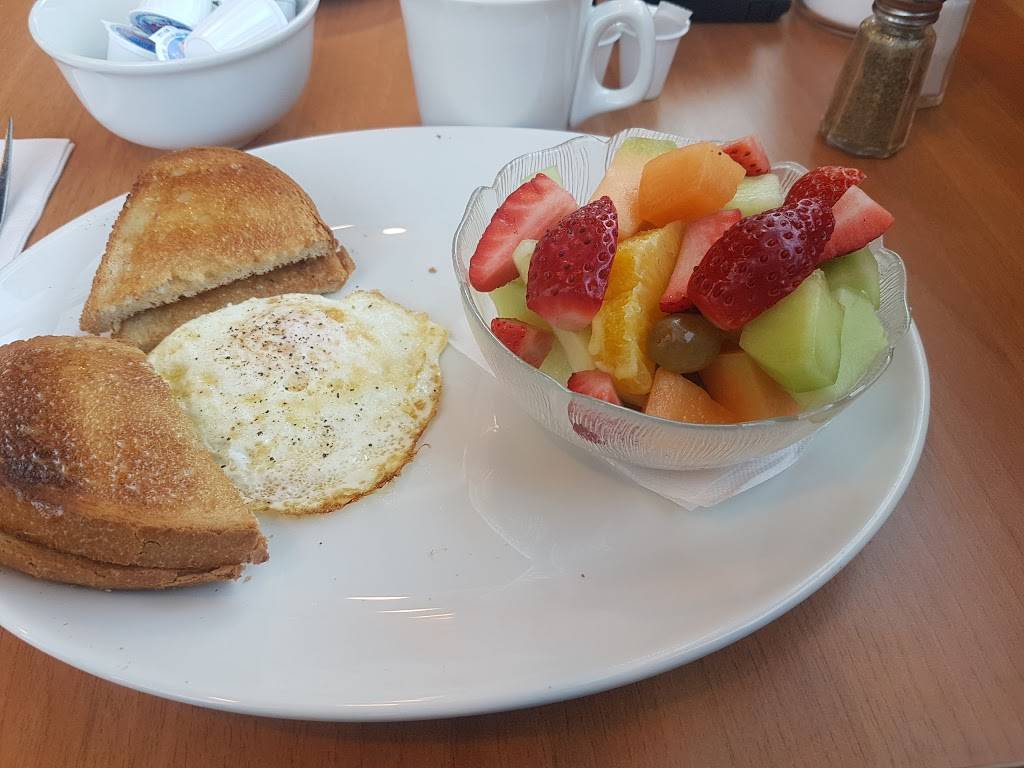 Sunset Grill | restaurant | 1005 Lansdowne St W #2, Peterborough, ON K9K 8N2, Canada | 7057490222 OR +1 705-749-0222