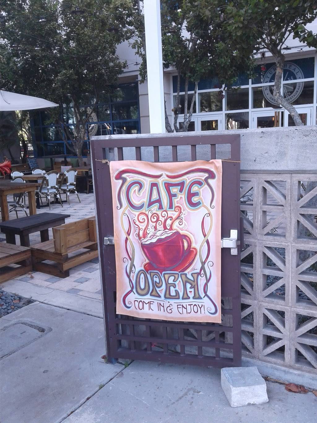 NatuRxheal Pharmacy and Restaurant | restaurant | 3105 NW 107th Ave, Doral, FL 33172, USA | 3056299891 OR +1 305-629-9891