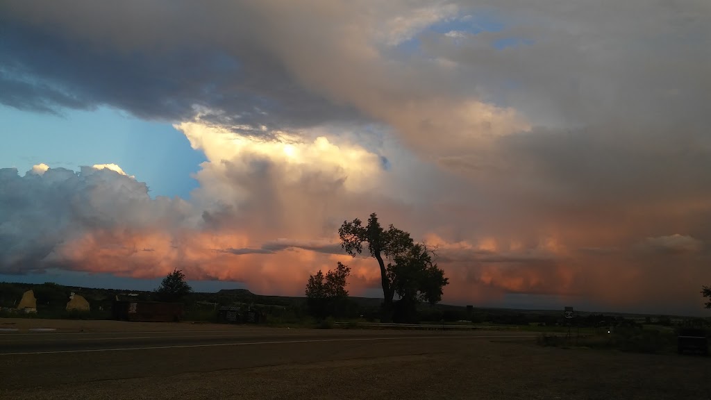 Maestas Lounge | restaurant | 4123 US-84, La Loma, NM 87724, USA | 5754275511 OR +1 575-427-5511