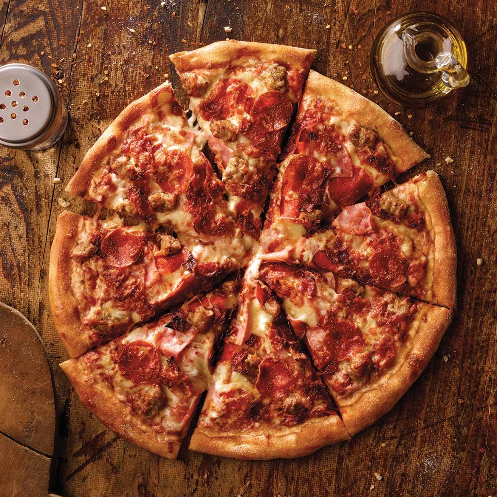 Marcos Pizza | meal delivery | 100 Patrick St Plaza, Charleston, WV 25312, USA | 3047699999 OR +1 304-769-9999