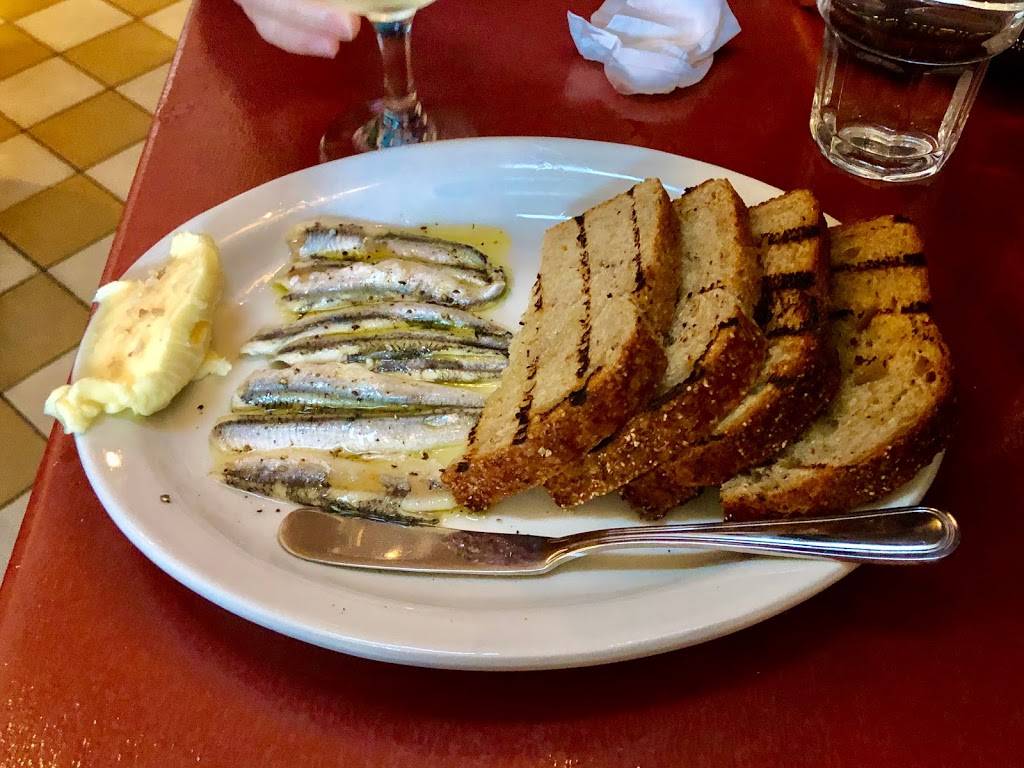 Found Oyster | restaurant | 4880 Fountain Ave, Los Angeles, CA 90029, USA | 3234867920 OR +1 323-486-7920