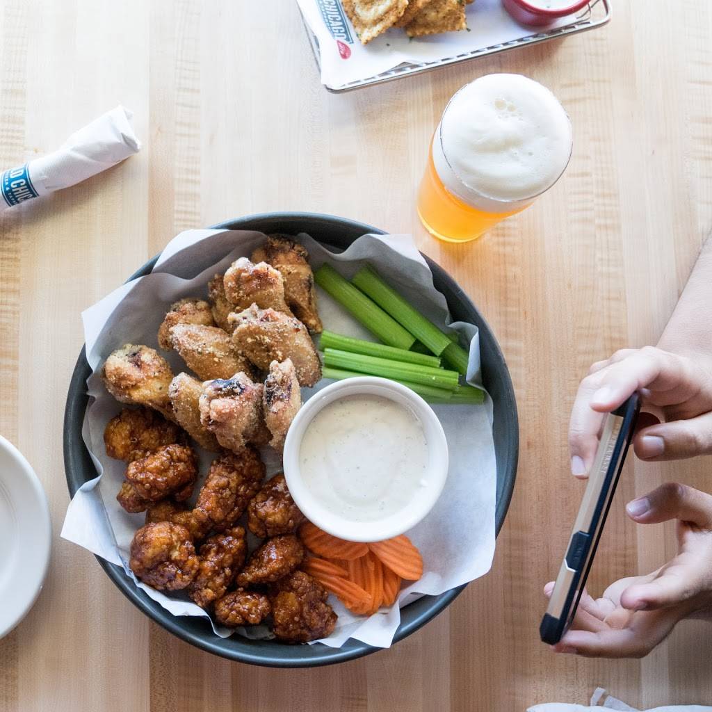 Old Chicago | restaurant | 740 E 81st Street, Merrillville, IN 46410, USA | 2194720616 OR +1 219-472-0616