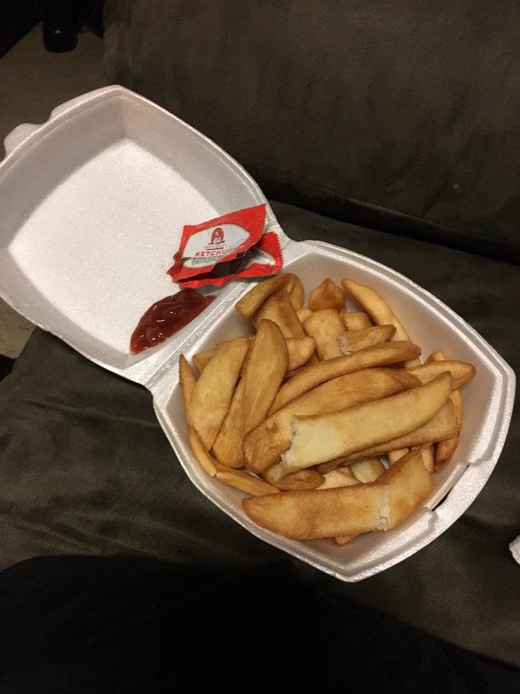 Campus Pizza Gyro | meal delivery | 4548, 742 Fulton Ave, Hempstead, NY 11550, USA | 5164892111 OR +1 516-489-2111