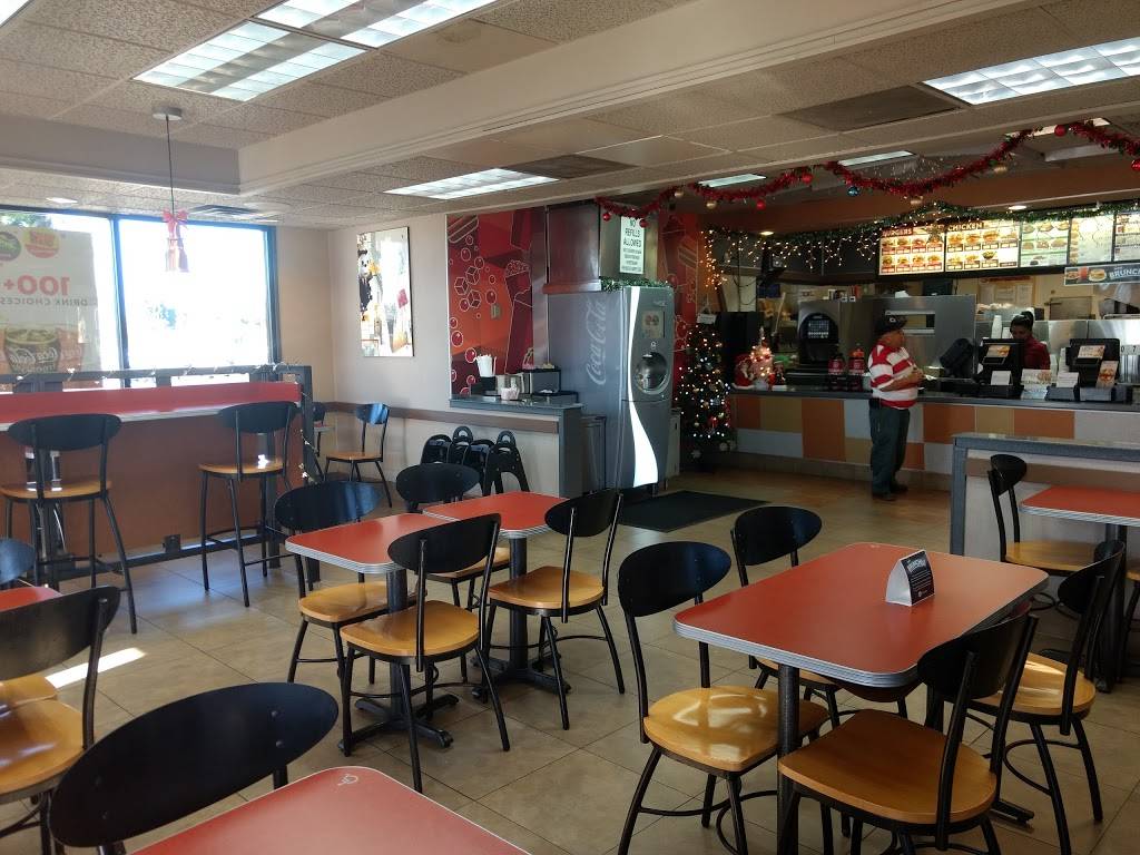 Jack in the Box | restaurant | 2500 N Tustin St, Orange, CA 92865, USA | 7149981450 OR +1 714-998-1450