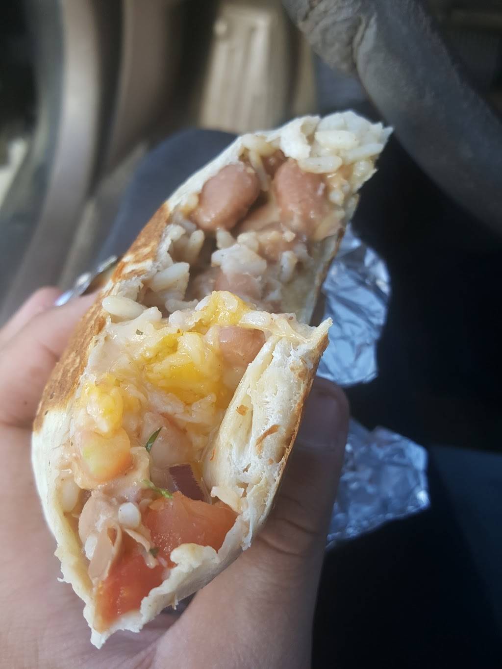 Carls Jr. | restaurant | 3255 Saviers Rd, Oxnard, CA 93033, USA | 8054860328 OR +1 805-486-0328