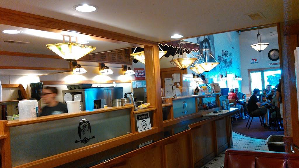 Delongs | restaurant | 201 N Mill St, Pontiac, IL 61764, USA | 8158441983 OR +1 815-844-1983