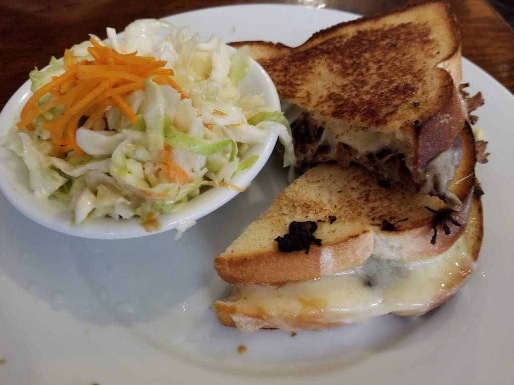 Diggers | restaurant | 58 W Main St, Riverhead, NY 11901, USA | 6313693200 OR +1 631-369-3200