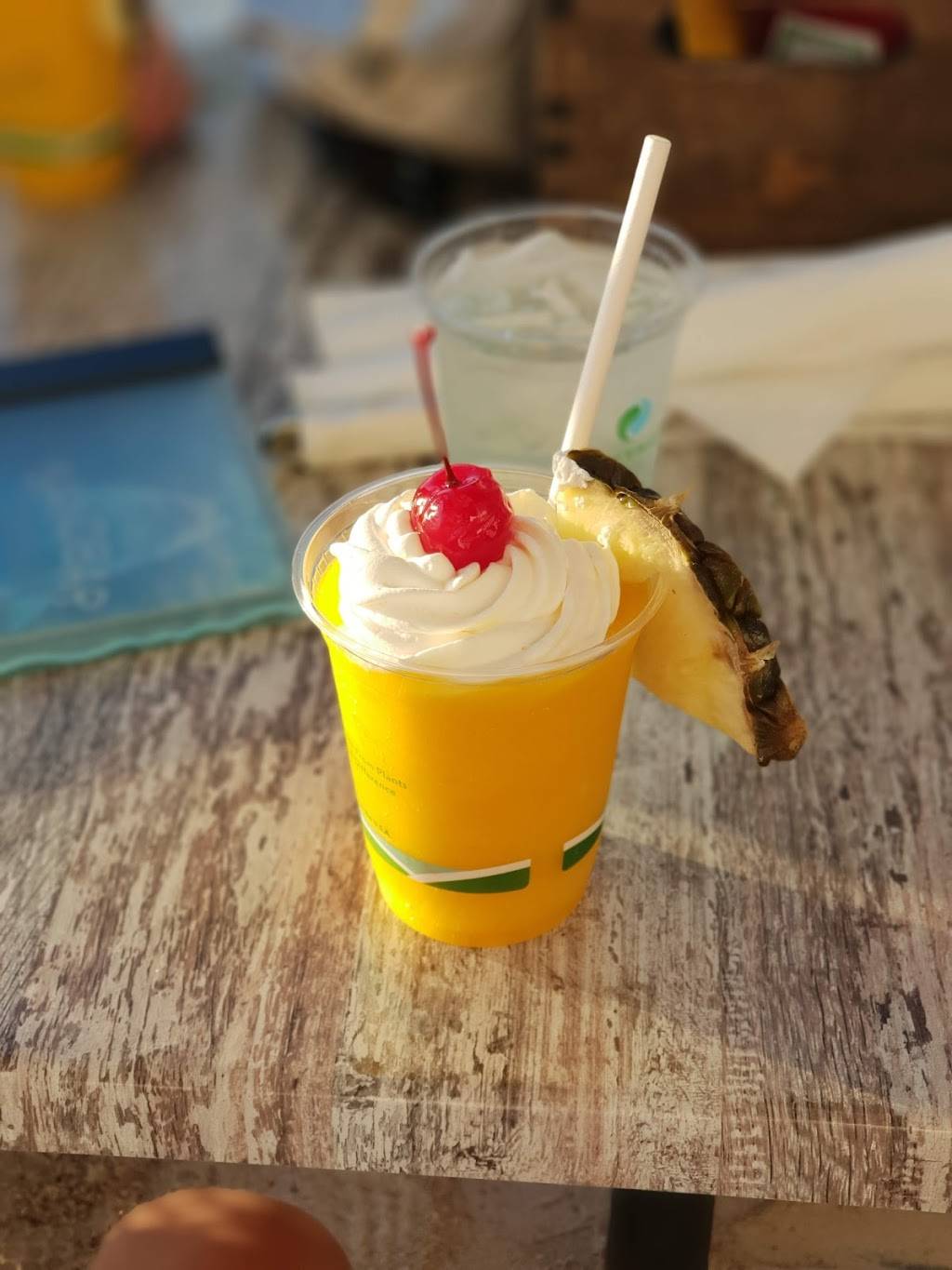 Sandbar | restaurant | 430 S Gulfview Blvd, Clearwater Beach, FL 33767, USA | 7274506238 OR +1 727-450-6238