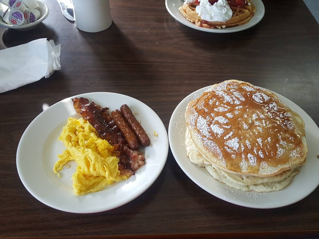 Mels Raspberry Patch | restaurant | 372 Alfred Rd, Sanford, ME 04073, USA | 2074905998 OR +1 207-490-5998