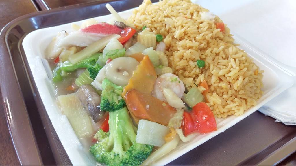 China Go Grill | restaurant | 1230 S Rock Rd, Wichita, KS 67207, USA | 3166528889 OR +1 316-652-8889