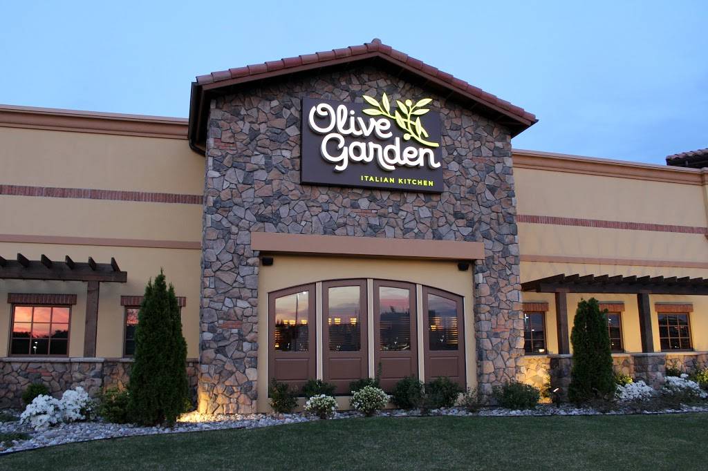 Olive Garden Italian Restaurant | meal takeaway | 9025 Xavier Dr, Yonkers, NY 10704, USA | 9143754505 OR +1 914-375-4505