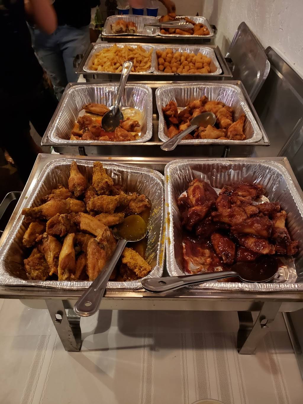 East Acre Pub And Grub | restaurant | 5219 W Broward Blvd, Plantation, FL 33317, USA | 9545872147 OR +1 954-587-2147