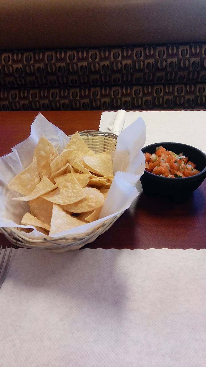 La Villa Cocina Mexicana | restaurant | 155 Joiner Pkwy, Lincoln, CA 95648, USA | 9166452549 OR +1 916-645-2549