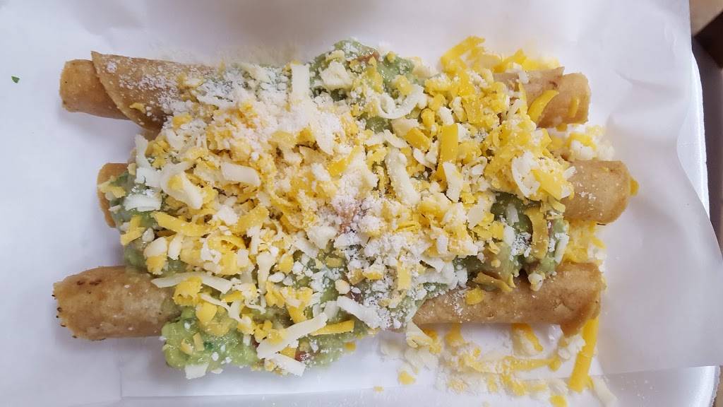 Mananas Mexican Food | restaurant | 1255 Avocado Ave, El Cajon, CA 92020, USA | 6195930401 OR +1 619-593-0401