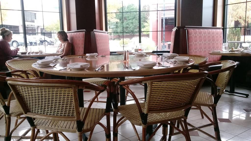 The Cheesecake Factory | restaurant | 21076 Dulles Town Cir, Dulles, VA 20166, USA | 7034449002 OR +1 703-444-9002