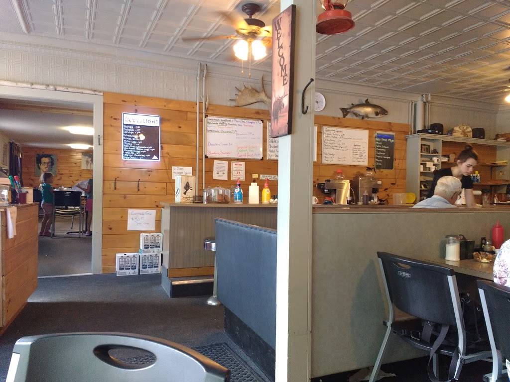 Thompsons Restaurant | restaurant | 348 Main St, Bingham, ME 04920, USA | 2076723820 OR +1 207-672-3820