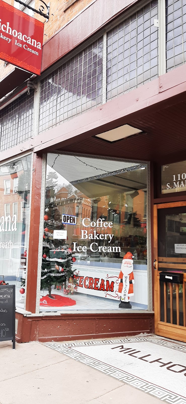 La Michoacana Irmanaju | restaurant | 110 S Main St, Galena, IL 61036, USA | 8154022284 OR +1 815-402-2284