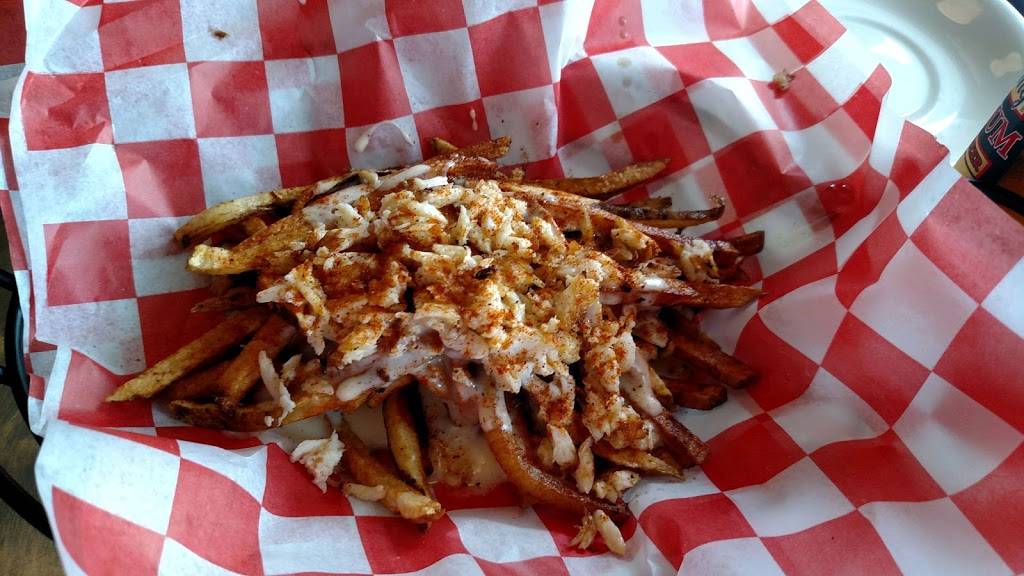 Wheel | restaurant | 201 W Market St, Pottsville, PA 17901, USA | 5706222700 OR +1 570-622-2700