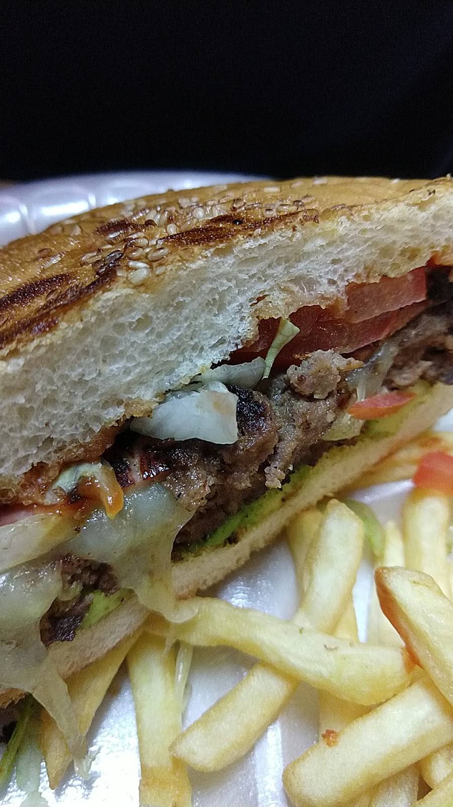 El Primo Loco | restaurant | 2713 SW 29th St #100, Oklahoma City, OK 73119, USA | 4056320179 OR +1 405-632-0179