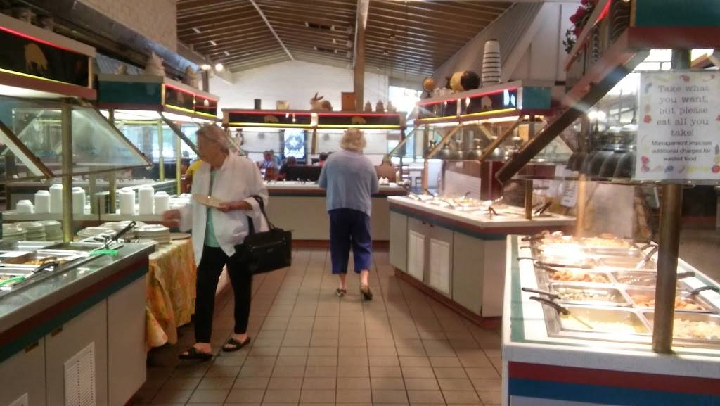 Carolina BBQ & Seafood | restaurant | 1602 S College Rd, Wilmington, NC 28403, USA | 9107993464 OR +1 910-799-3464