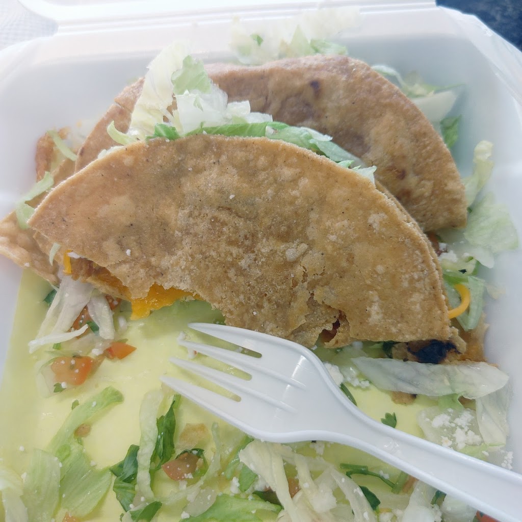 Chikiliquis Taco Stand | restaurant | 2753 E Broadway Rd A112, Mesa, AZ 85204, USA | 4806646020 OR +1 480-664-6020