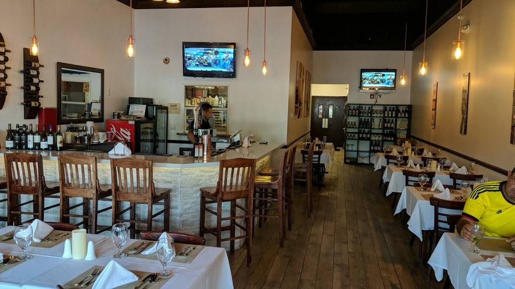 Sanka, Peruvian Restaurant | restaurant | 141 Weston Rd, Weston, FL 33326, USA | 9543847573 OR +1 954-384-7573