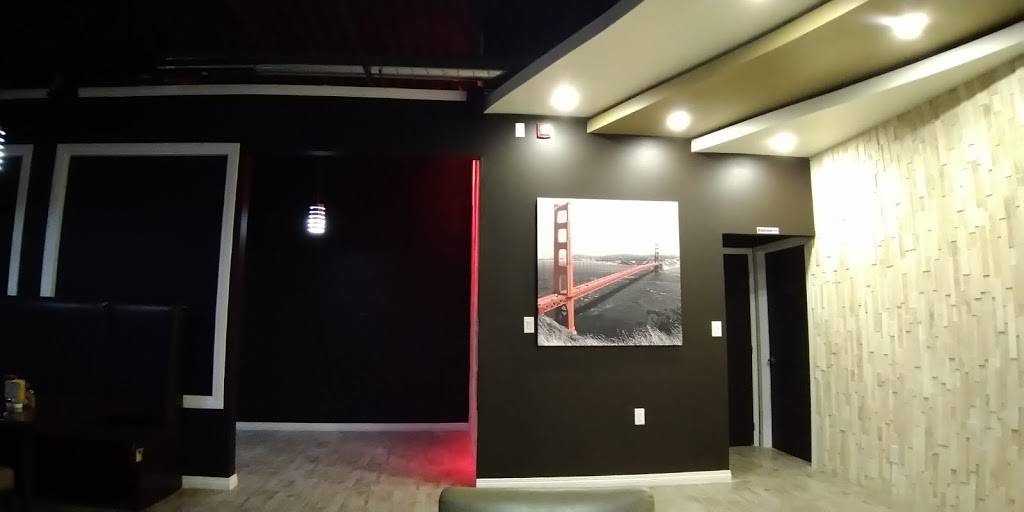 T.JS Bar & Grill | restaurant | 13 Nelson St, Leamington, ON N8H 1G6, Canada | 5193988744 OR +1 519-398-8744