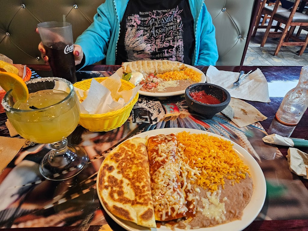 El Azteca Mexican Bar & Grill | restaurant | 650 W Andrew Johnson Hwy, Greeneville, TN 37745, USA | 4235254419 OR +1 423-525-4419