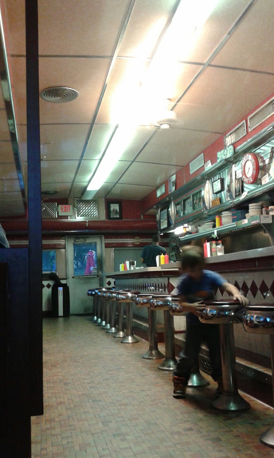 Matties Diner | restaurant | 915 Hamilton St, Charlotte, NC 28206, USA | 7043761020 OR +1 704-376-1020