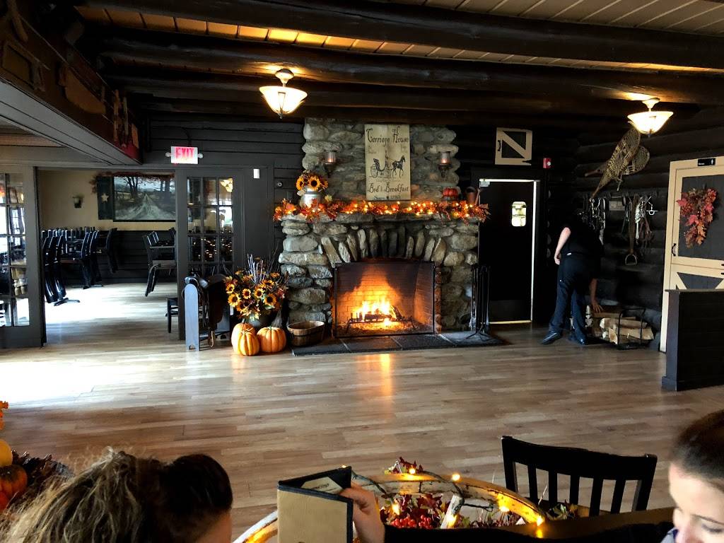 Carriage House | restaurant | 887 US-6, Mahopac, NY 10541, USA | 8458038728 OR +1 845-803-8728