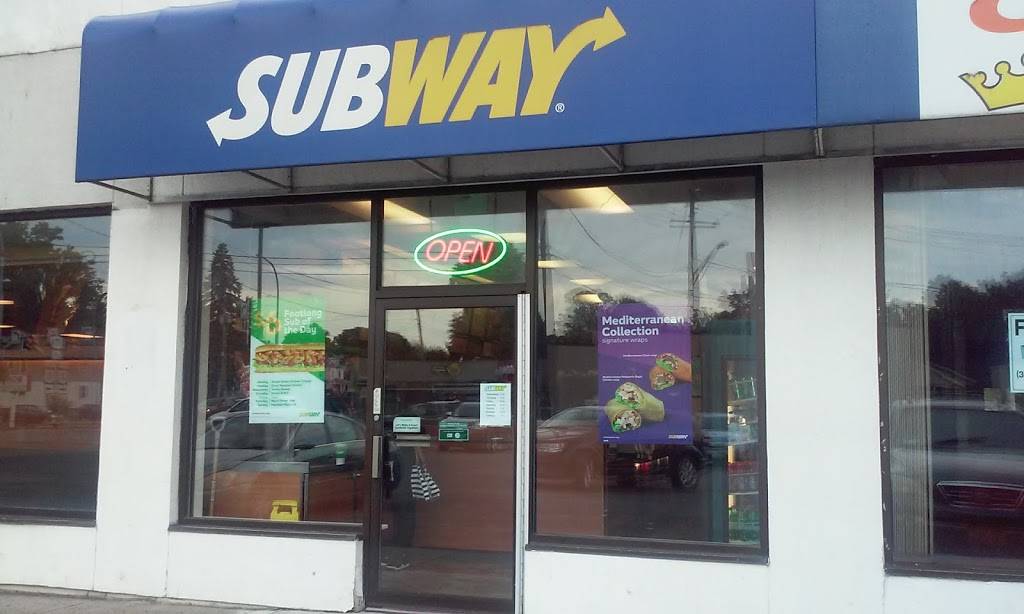 Subway | restaurant | 105 E Seneca Turnpike, Syracuse, NY 13205, USA | 3154697097 OR +1 315-469-7097