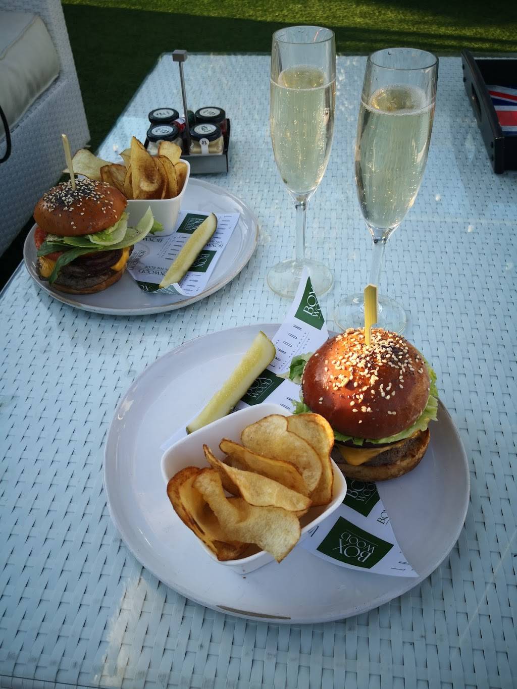 Boxwood On The Roof | restaurant | 1020 N San Vicente Blvd, West Hollywood, CA 90069, USA | 3103587747 OR +1 310-358-7747