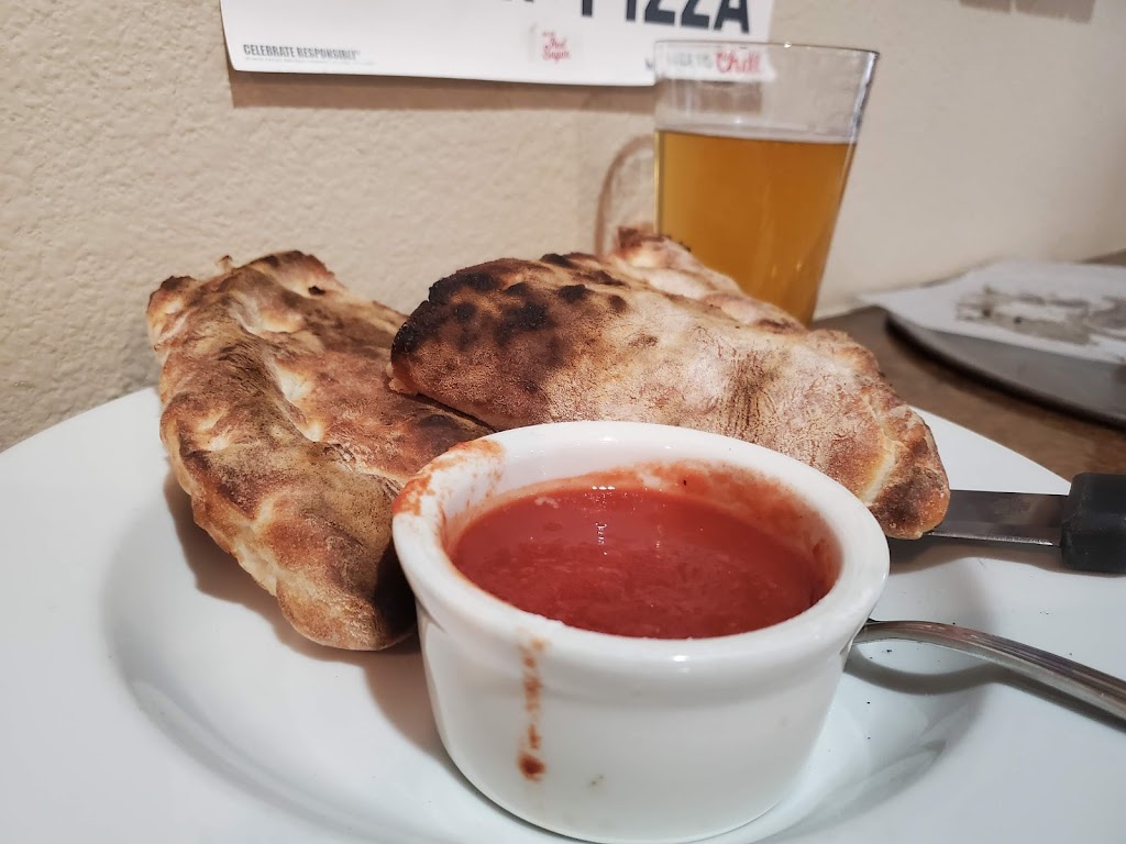 Bella Fuoco Wood Fired Pizza | restaurant | 2115 Warren Ave, Cheyenne, WY 82001, USA | 3075142855 OR +1 307-514-2855