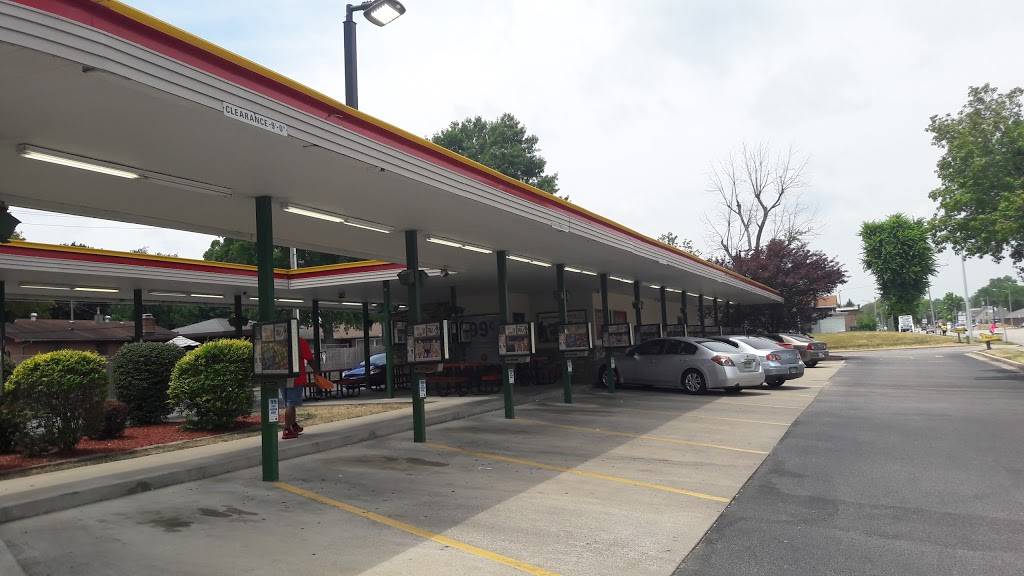 Sonic Drive-In | restaurant | 6208 W Main St, Belleville, IL 62223, USA | 6182227152 OR +1 618-222-7152