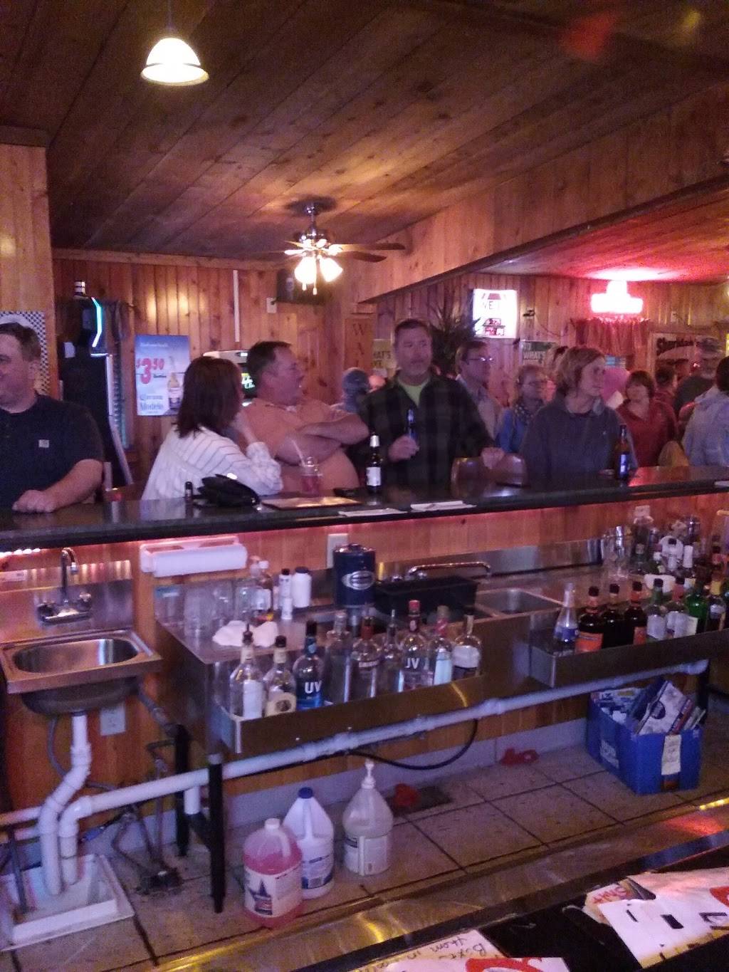 Sheridans Walton Tap Inc | restaurant | 906 Walton Rd, Dixon, IL 61021, USA | 8158572381 OR +1 815-857-2381