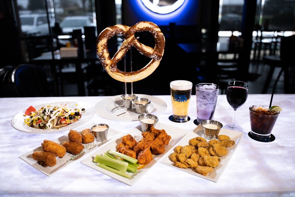 Fozzys Bar & Grill | restaurant | 150 Stephen P Yokich Pkwy Suite B, Spring Hill, TN 37174, USA | 8159882711 OR +1 815-988-2711