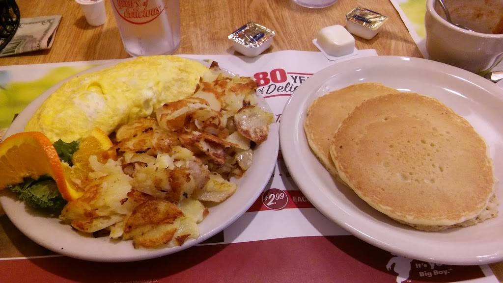 Big Boy | restaurant | 1610 S Main St, Chelsea, MI 48118, USA | 7345939929 OR +1 734-593-9929